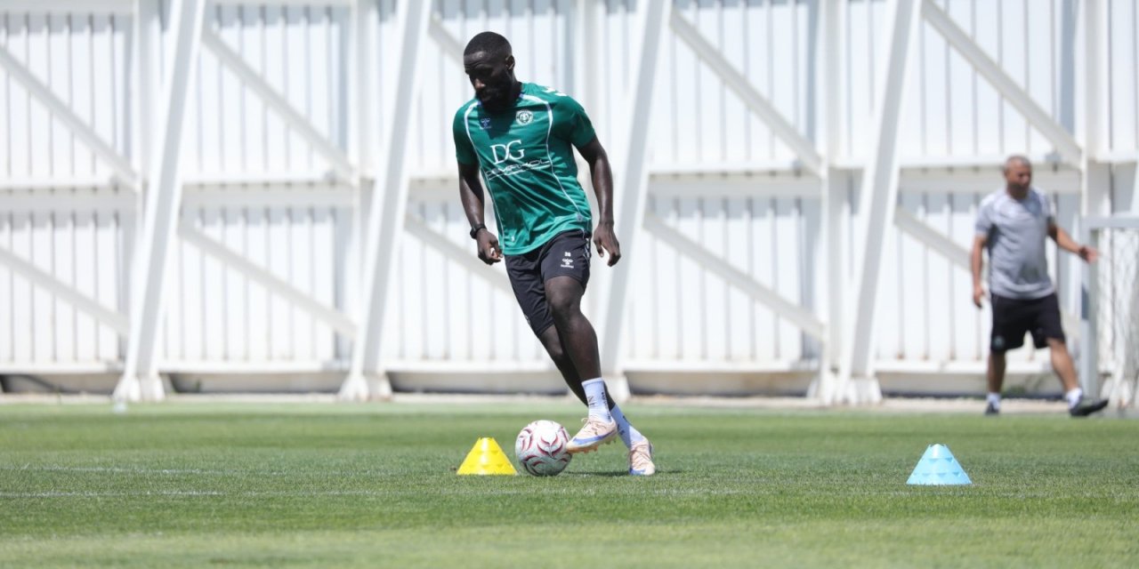Arthur Masuaku ilk antrenmanına çıktı