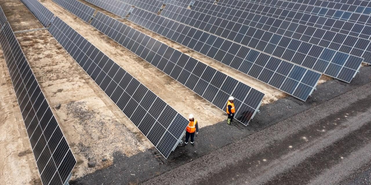 Türkiye'de güneşten elektrik üretimi rekor kırdı