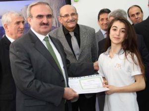 Bursa’da 480 Bin Öğrenci Karne Sevinci Yaşadı