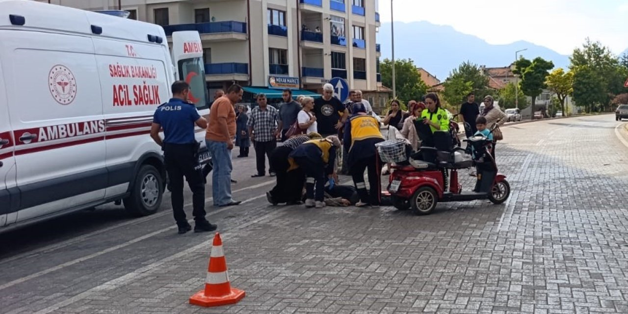 Konya'da 2 motosiklet çarpıştı: 3 yaralı