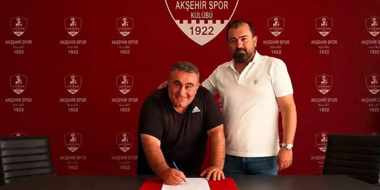 Niyazi Kart yeniden 1922 Akşehirspor'da