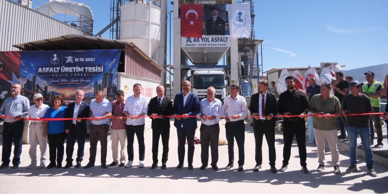 Akşehir’de yeni asfalt plenti hizmete girdi
