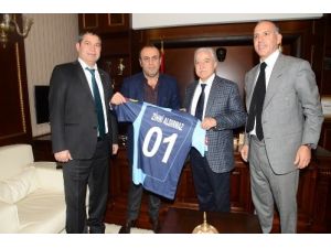 Demirspor Yönetimi Zihni Aldırmaz'ı Ziyaret Etti