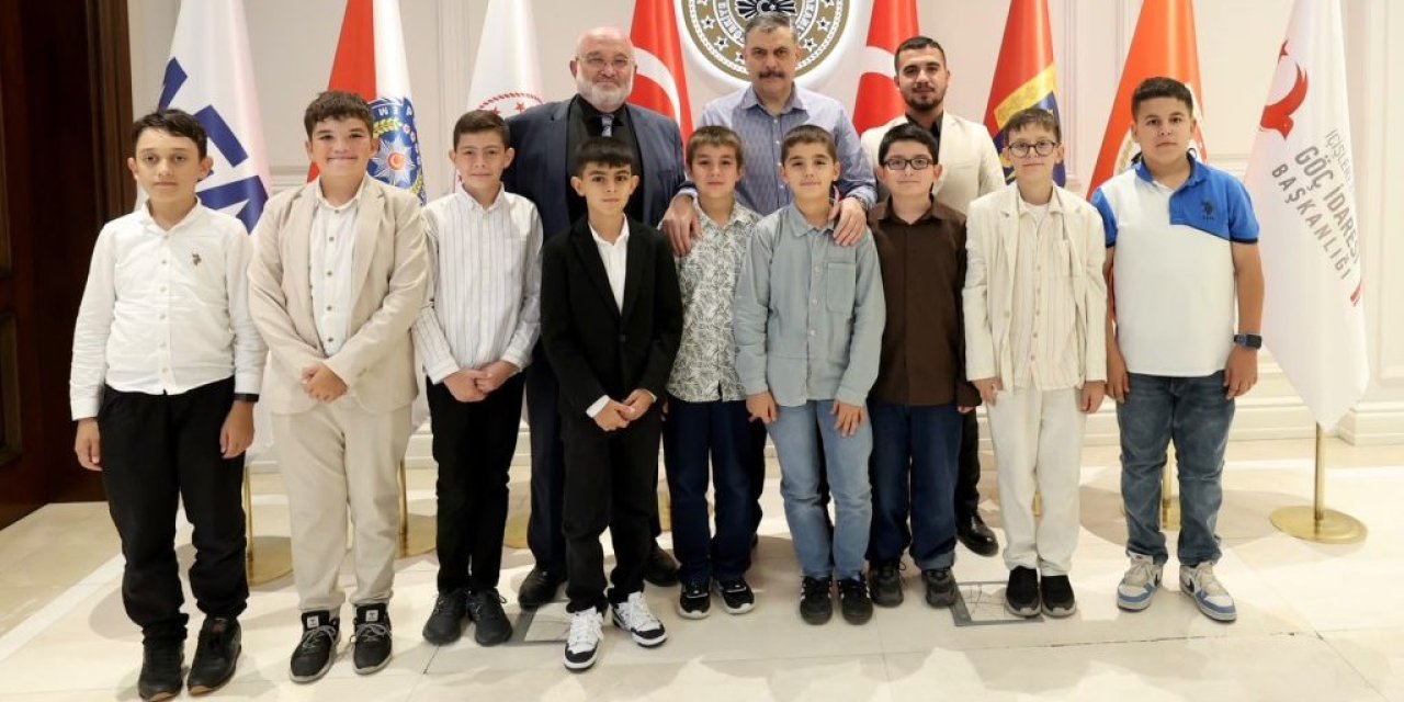 İçişleri Bakanı Çiftçi, Konyalı gençlerle buluştu