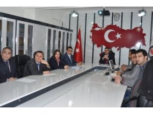 Hizan'da Sigara Denetim Komisyonu Toplantısı Yapıldı