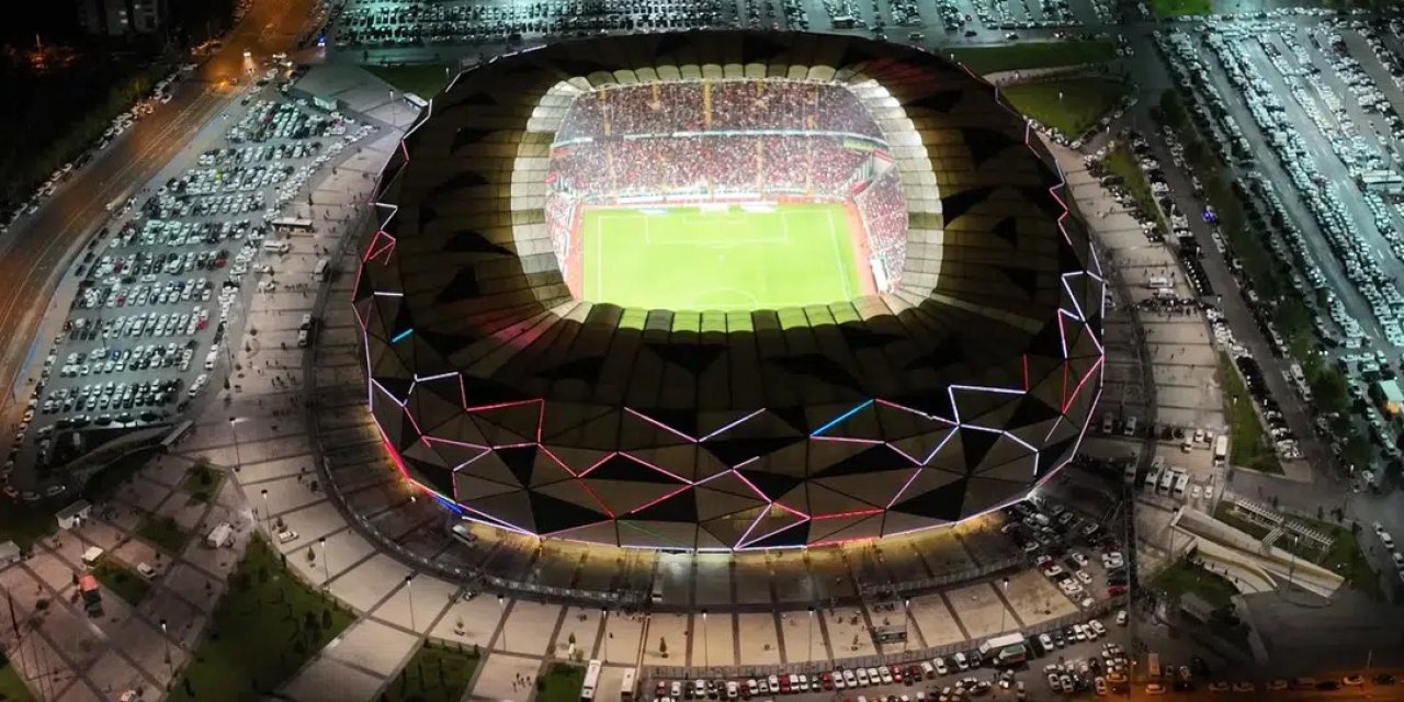 Konyaspor’un Filistin maçı için taraftara jest