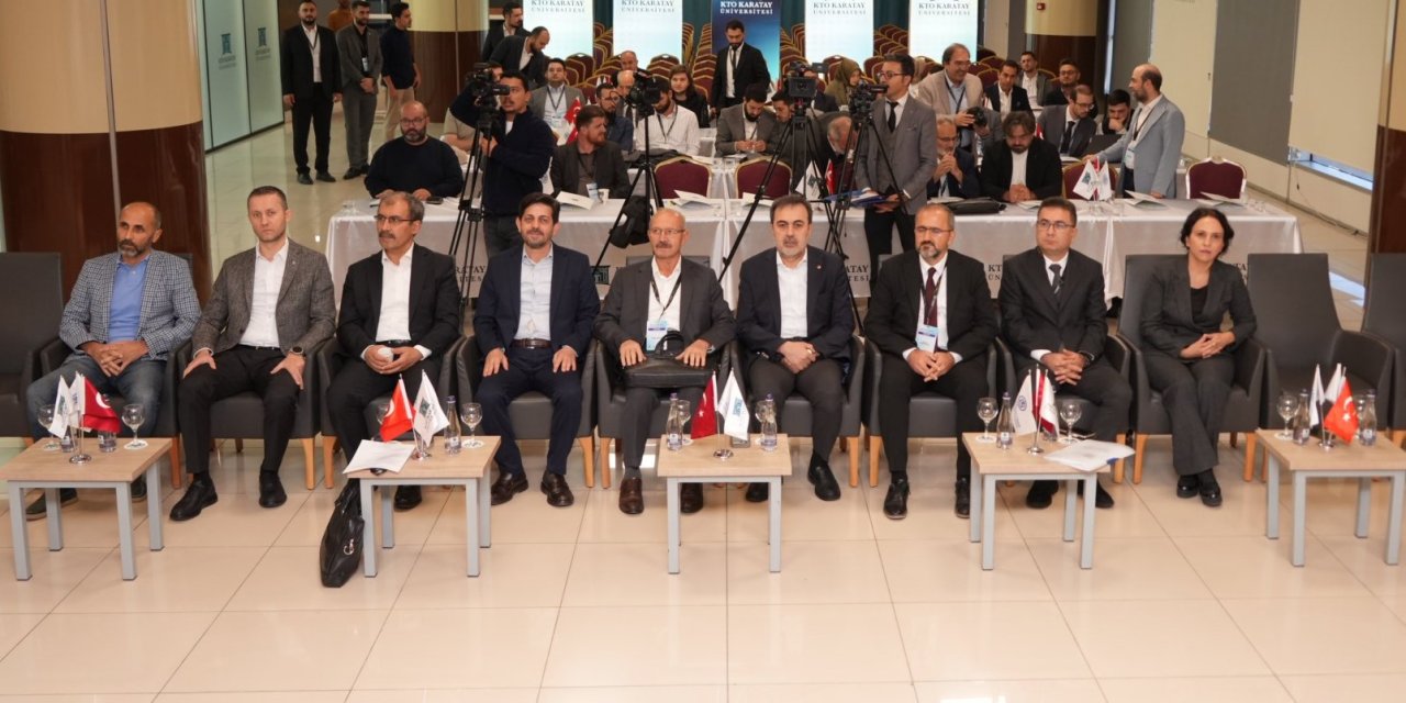 'Hukuk Seçme Hakkı' Konya’da konuşuldu