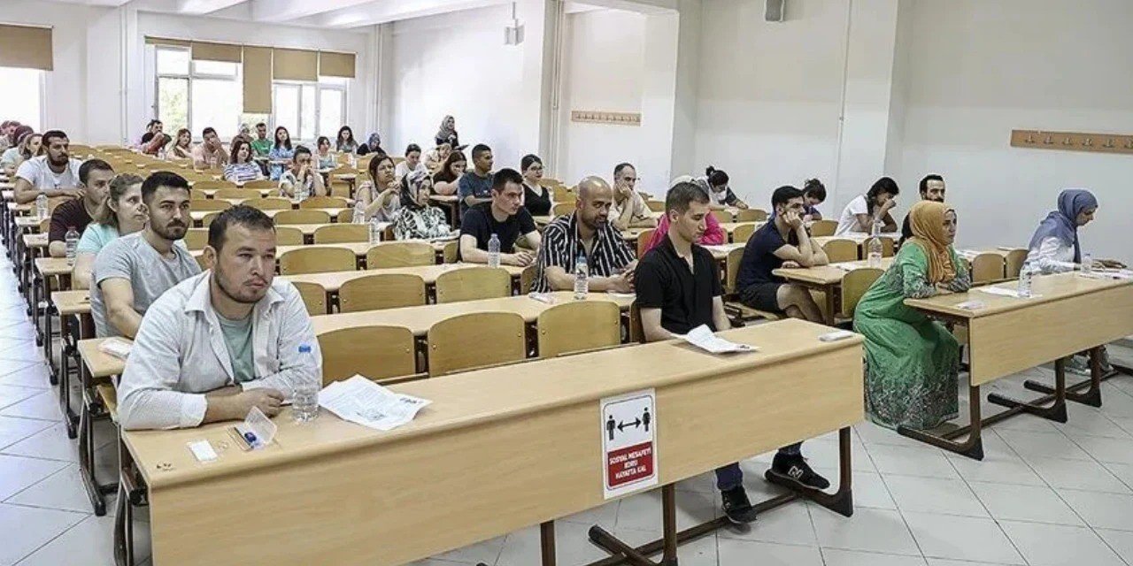 KPSS ön lisans oturumu yapıldı