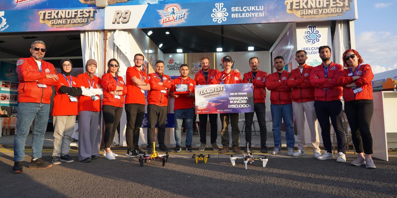 Selçuklu Gençlik Meclisi'nden TEKNOFEST'te başarı