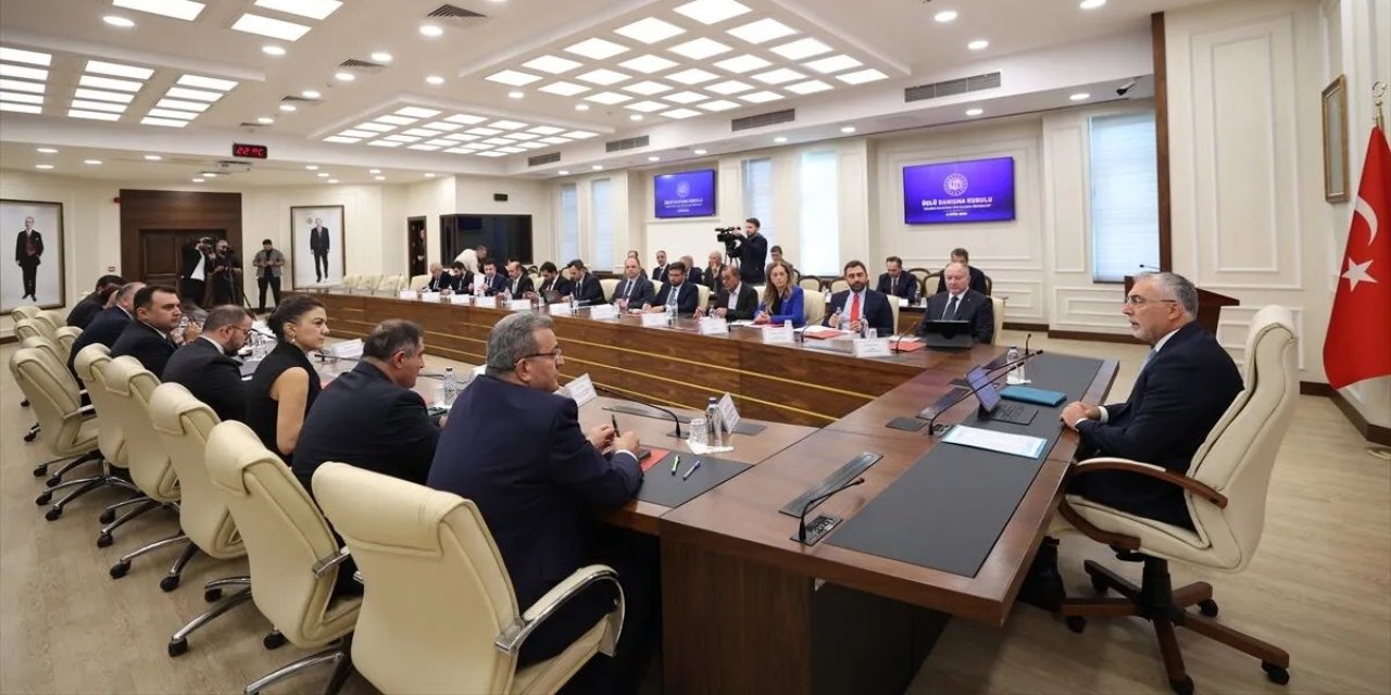 Üçlü Danışma Kurulu 'Yeni Çalışma Yöntemleri' gündemiyle toplandı