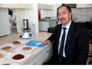 Kmü,semt Pazarında Toksik Madde Araştırması Yaptı