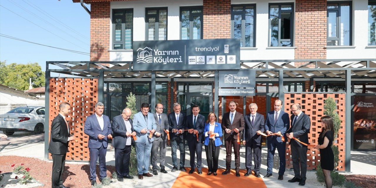 Trendyol'un 6. dijital merkezi Konya'da açıldı