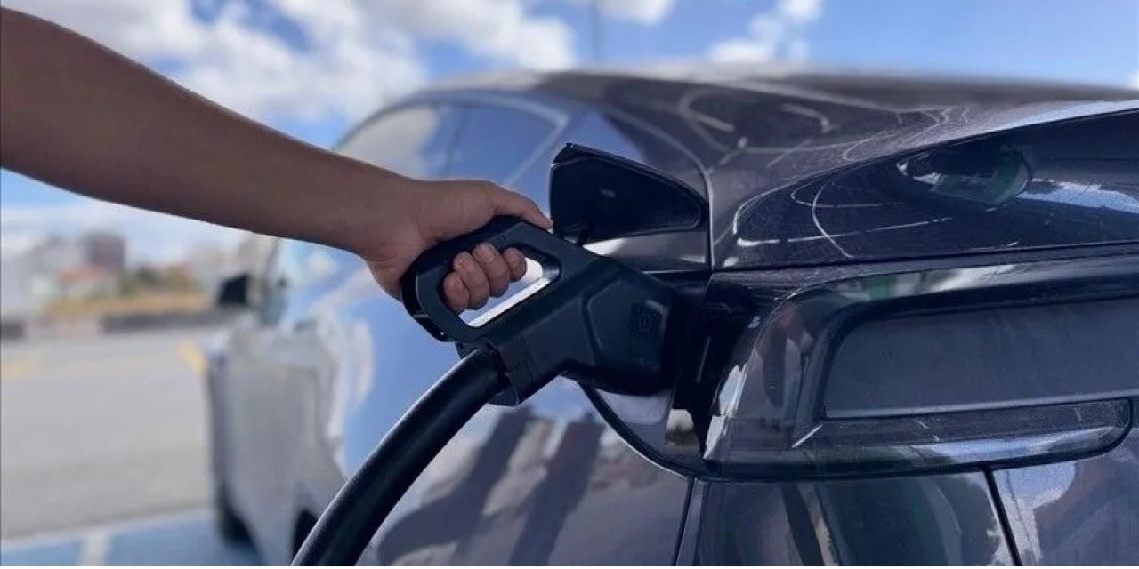 Türkiye'deki elektrikli otomobil sayısı açıklandı