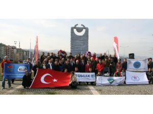 Çığda Hayatını Kaybeden Dağcılar Anıldı