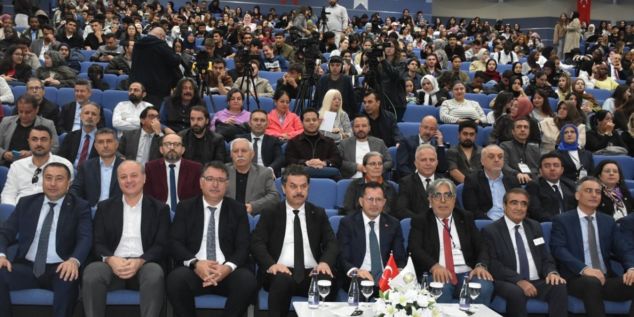 Konya'da 'Yapay Zeka Konferansı' başladı