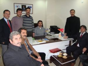 'Dernekler Ve Sendikalar Demokrasinin Olmazsa Olmazları'