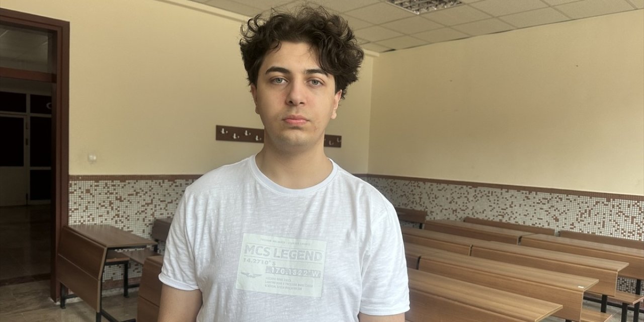 Otizmli üniversite öğrencisi umut oluyor