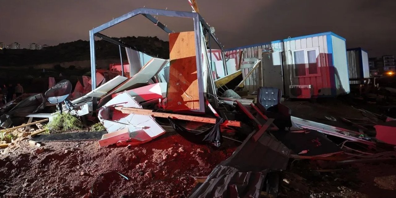Hortum afeti! 4 işçi öldü, 1 işçi yaralandı