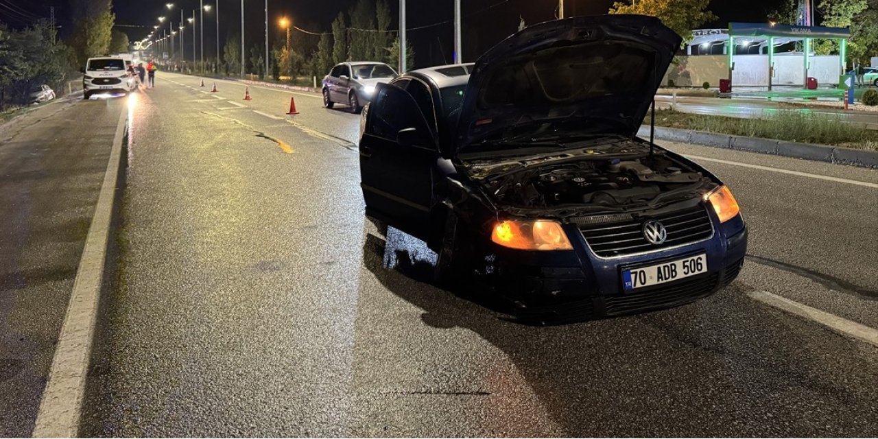 İki otomobilin çarpıştığı kazada 4 kişi yaralandı