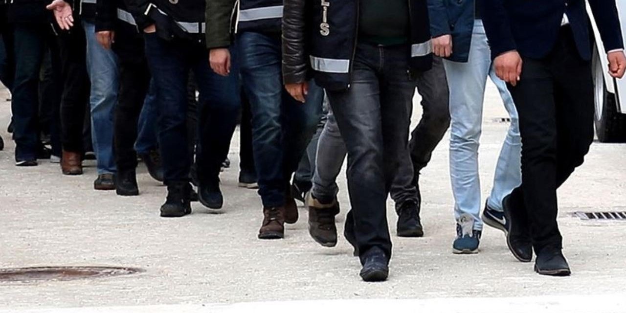 3 ildeki FETÖ operasyonunda 10 şüpheli yakalandı