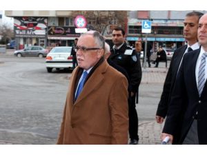 Sürücü Kazadan Yarım Saat Önce Polis Tarafından Uyarılmış