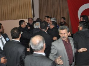 Genel Kurul'da kavga