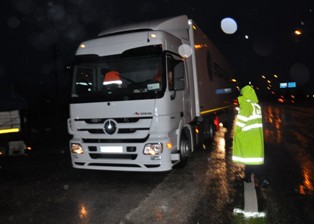 Konya-Antalya yolu ulaşıma kapandı