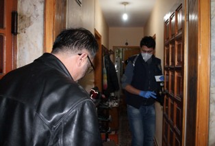 Yaşlı kadının gasp edildiği iddiası