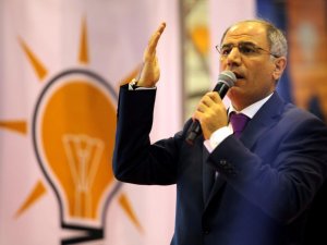 Ala'dan Gülen'e: Kimsin sen!..