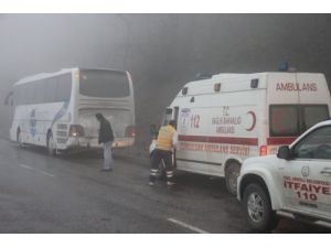 Yoğun Sis Kazaya Neden Oldu; 2 Ağır Yaralı