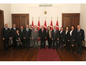 Gümrük Çalışanları Vali Yüksel’i Ziyaret Etti