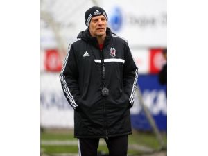 Beşiktaş, Taktik Çalıştı