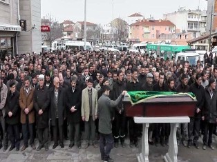 Kazada hayatını kaybeden muhtar toprağa verildi