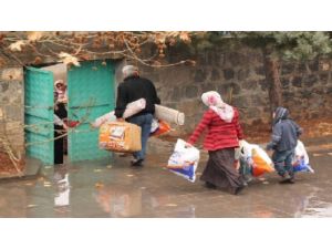 Kimse Yok Mu'dan 80 Siverekli Aileye Yardım Eli