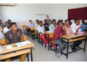 İmam Hatip Liselerinde Okuyan Somalili Öğrenciler Manavgat'ta Buluştu