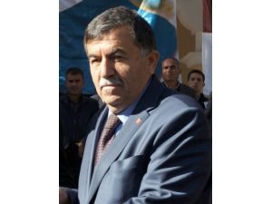 Çal Belediye Başkanı Hasan Gündüz Ak Parti'den İstifa Etti