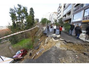 Konak Belediye Başkanı Tartan, Heyelanın Olduğu Yeri İnceledi