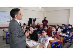 Yarıyıl Tatilinde Okulda Ders Çalışmak İstediler