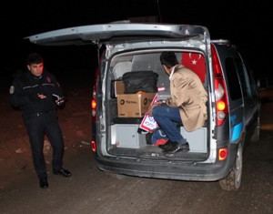 Ehliyetsiz sürücü kovalamaca sonucu yakalandı