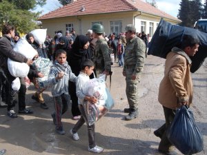 Suriyeli Türkmenler Viranşehir’e gönderildi