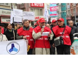 Emekliler, Maaşlarına Yapılan Zammı Protesto Etti