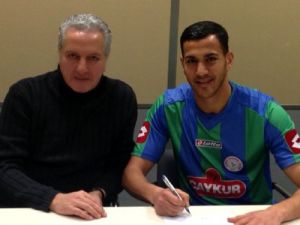 Çaykur Rizespor, İki Forvet Oyuncusunu Kadrosuna Kattı