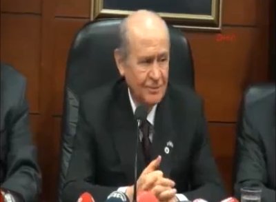 Bahçeli'den dinlenme esprisi