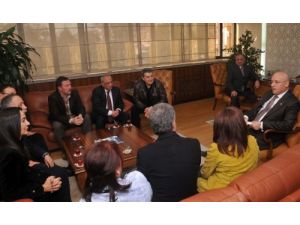 Gazi Mezunlarından Başkan Yaşar’a Ziyaret