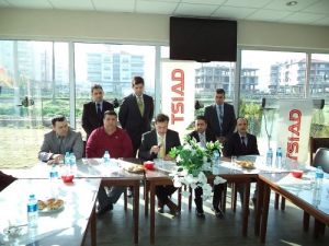 "Yaşananlar Büyük Türkiye İdeali İçin Çalışan Gönüllüleri Derinden Üzüyor"