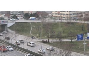 Otoyol Kavşağında Tehlikeli Hareketler