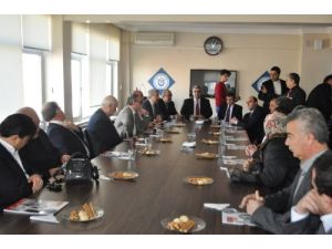 Mhp’li Belediye Başkan Adaylarından Yeni Ufuklar Derneği'ne Ziyaret