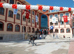 Karatay'da 10 yılda 170 derslik