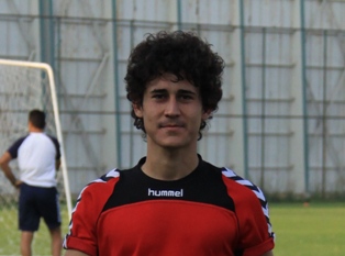 Aykut yuvadan ayrıldı