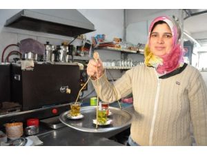 Alanya'da Çay Ocakları Bayanlara Emanet